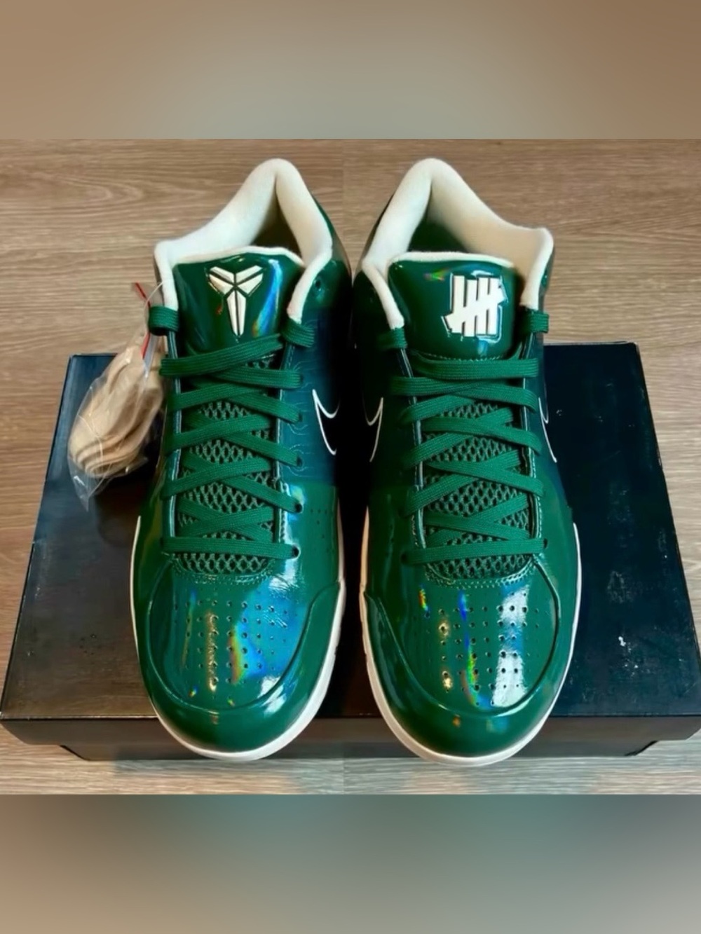 Nike Kobe 4 Protro Undefeated Milwaukee Bucks